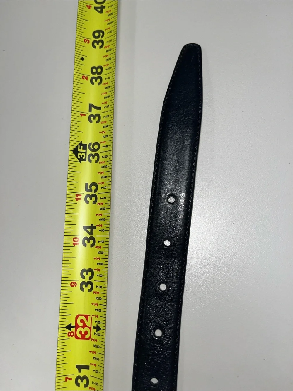 de Vecchi Black Leather Belt with Gold Buckle / Medium